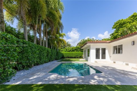 Casa en venta en Coral Gables, Florida, 4 dormitorios, 185.25 m2 № 1920260 - foto 21