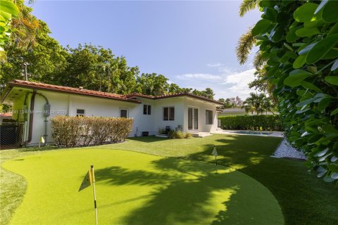 Casa en venta en Coral Gables, Florida, 4 dormitorios, 185.25 m2 № 1920260 - foto 22