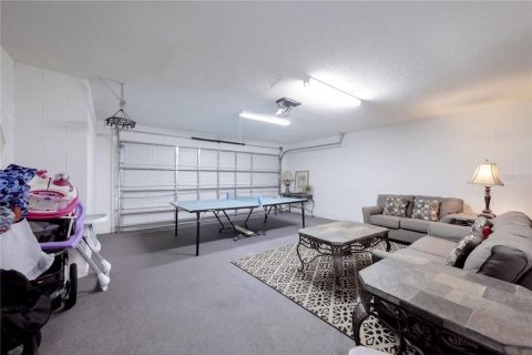 Villa ou maison à vendre à Kissimmee, Floride: 5 chambres, 215.25 m2 № 2413960 - photo 24