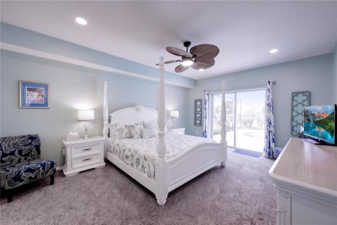 Villa ou maison à vendre à Kissimmee, Floride: 5 chambres, 215.25 m2 № 2413960 - photo 11