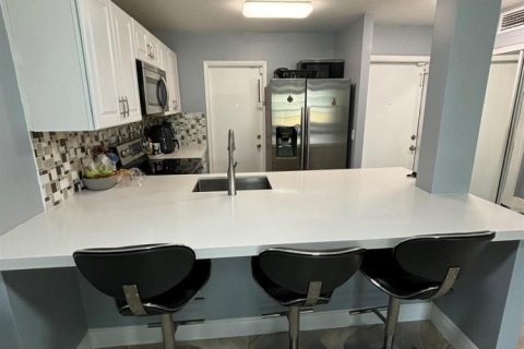 Condo in Deerfield Beach, Florida, 3 bedrooms № 2182768