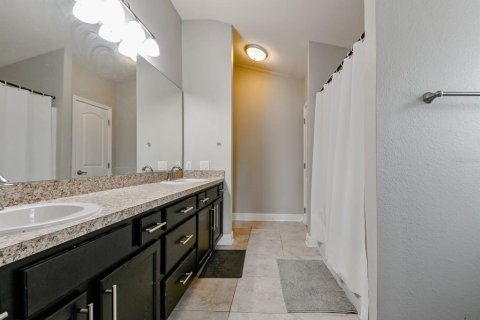 House in Wimauma, Florida 4 bedrooms, 191.84 sq.m. № 1536302 - photo 20