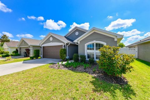House in Wimauma, Florida 4 bedrooms, 191.84 sq.m. № 1536302 - photo 5