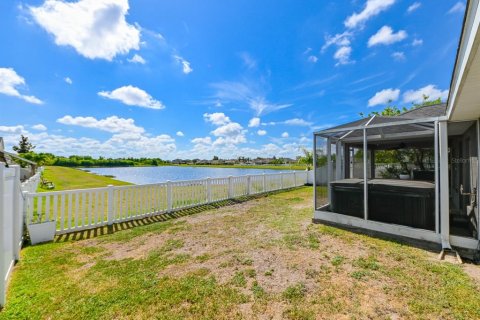 House in Wimauma, Florida 4 bedrooms, 191.84 sq.m. № 1536302 - photo 29