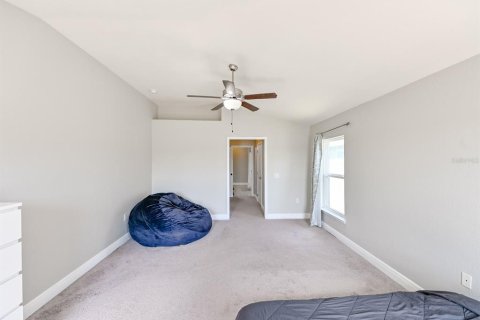 House in Wimauma, Florida 4 bedrooms, 191.84 sq.m. № 1536302 - photo 17