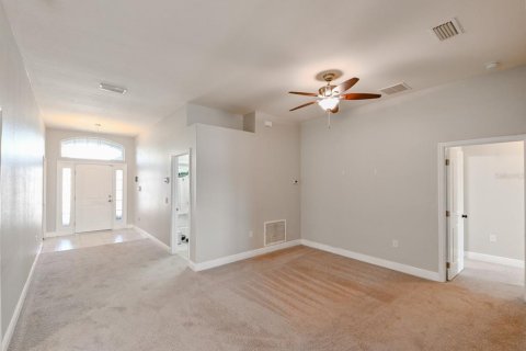 House in Wimauma, Florida 4 bedrooms, 191.84 sq.m. № 1536302 - photo 23