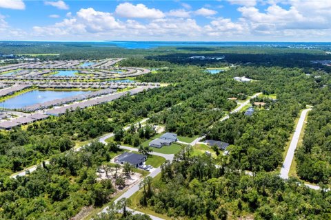 Villa ou maison à vendre à Port Charlotte, Floride: 4 chambres, 165.64 m2 № 1943488 - photo 9