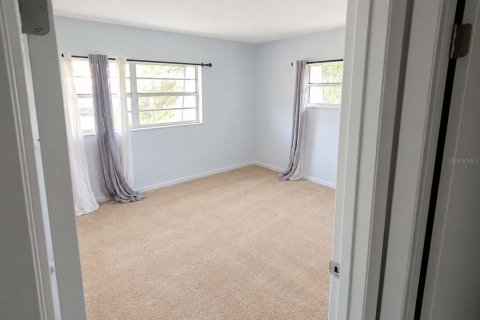 Touwnhouse à louer à Ocala, Floride: 2 chambres, 88.44 m2 № 2419323 - photo 5