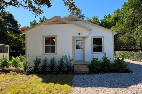 Immobilier commercial à vendre à Orlando, Floride: 4 chambres, 143.26 m2 № 2432673 - photo 3