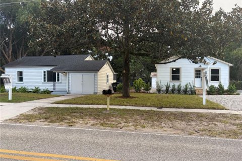 Immobilier commercial à Orlando, Floride 4 chambres, 143.26 m2 № 2432673