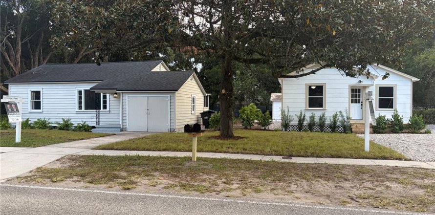 Immobilier commercial à Orlando, Floride 4 chambres, 143.26 m2 № 2432673