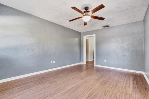 Immobilier commercial à vendre à Orlando, Floride: 4 chambres, 143.26 m2 № 2432673 - photo 27