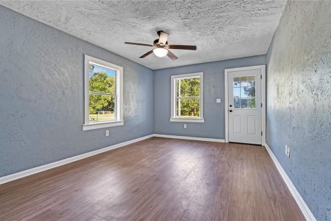 Immobilier commercial à vendre à Orlando, Floride: 4 chambres, 143.26 m2 № 2432673 - photo 28