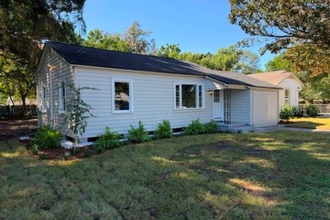 Immobilier commercial à vendre à Orlando, Floride: 4 chambres, 143.26 m2 № 2432673 - photo 6