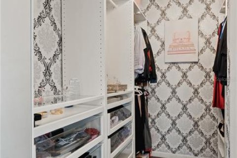 Condo in Orlando, Florida, 2 bedrooms  № 2108636 - photo 23