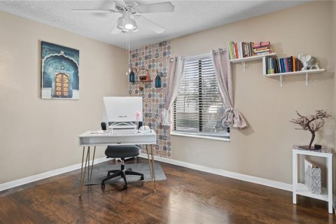 Condo in Orlando, Florida, 2 bedrooms  № 2108636 - photo 21
