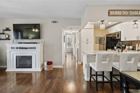 Condo in Orlando, Florida, 2 bedrooms  № 2108636 - photo 4
