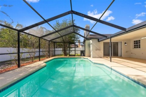 House in Brandon, Florida 3 bedrooms, 138.05 sq.m. № 2425946 - photo 10