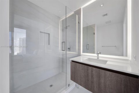 Copropriété à vendre à Miami, Floride: 2 chambres, 117.43 m2 № 2027622 - photo 15
