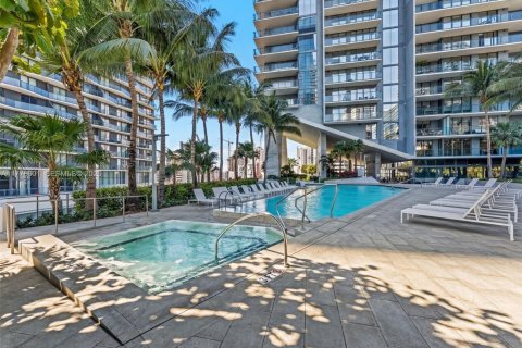 Copropriété à vendre à Miami, Floride: 2 chambres, 117.43 m2 № 2027622 - photo 27
