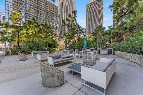 Copropriété à vendre à Miami, Floride: 2 chambres, 117.43 m2 № 2027622 - photo 28
