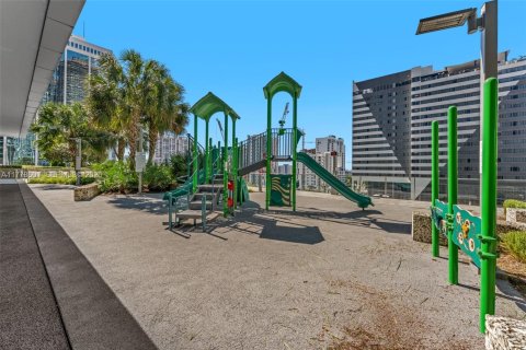 Copropriété à vendre à Miami, Floride: 2 chambres, 117.43 m2 № 2027622 - photo 29