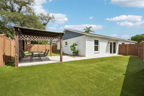Villa ou maison à vendre à Tampa, Floride: 3 chambres, 120.4 m2 № 2149362 - photo 19