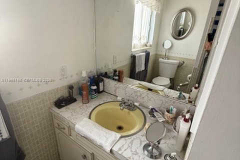 Купить кондоминиум в Холливуд, Флорида 1 спальня, 74.69м2, № 2153450 - фото 9