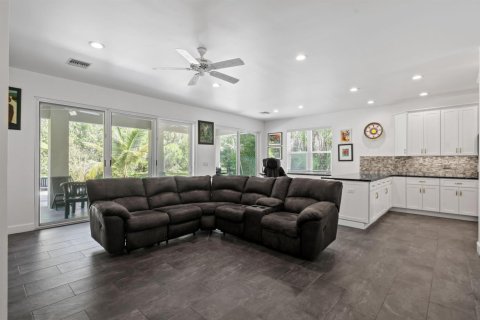 Villa ou maison à vendre à St. Lucie, Floride: 3 chambres, 142.33 m2 № 2155139 - photo 11