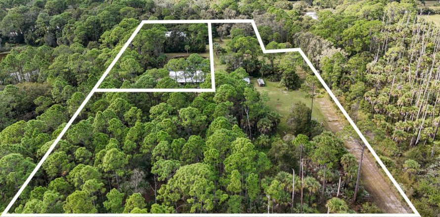 Villa ou maison à St. Lucie, Floride 3 chambres, 142.33 m2 № 2155139