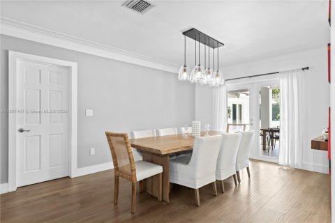 Villa ou maison à vendre à Pinecrest, Floride: 7 chambres, 506.5 m2 № 1956017 - photo 27