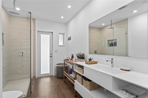 Villa ou maison à vendre à Pinecrest, Floride: 7 chambres, 506.5 m2 № 1956017 - photo 28