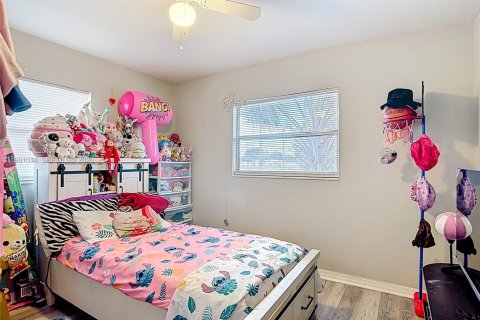 Immobilier commercial à vendre à Lake Wales, Floride: 194.72 m2 № 2062789 - photo 26