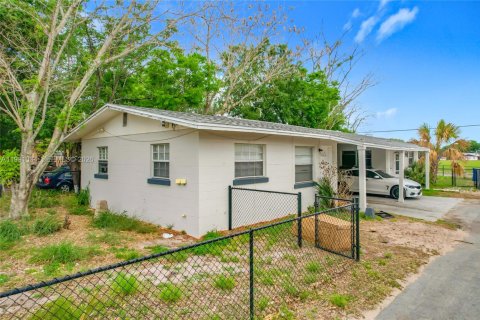 Immobilier commercial à vendre à Lake Wales, Floride: 194.72 m2 № 2062789 - photo 6