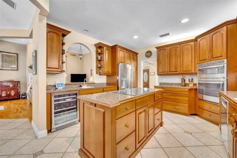 House in Orlando, Florida 3 bedrooms, 253.25 sq.m. № 1793811 - photo 12