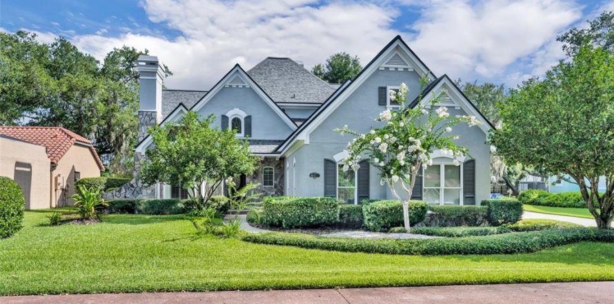 House in Orlando, Florida 3 bedrooms, 253.25 sq.m. № 1793811