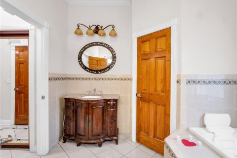 Villa ou maison à vendre à Tampa, Floride: 3 chambres, 157.84 m2 № 2230552 - photo 22