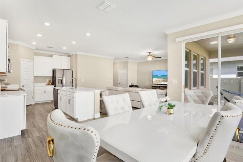 Villa ou maison à louer à Land O' Lakes, Floride: 4 chambres, 216.83 m2 № 1910637 - photo 17