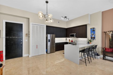 Купить кондоминиум в Корал-Гейблс, Флорида 1 спальня, 81.94м2, № 2047736 - фото 4