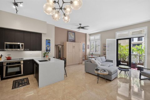 Кондоминиум с 1 спальней в Корал-Гейблс, Флорида № 2047736