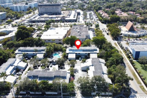 Condominio en venta en Miami, Florida, 2 dormitorios, 132.85 m2 № 2007960 - foto 25