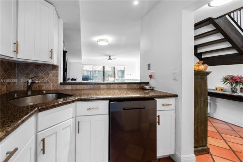 Condominio en venta en Miami, Florida, 2 dormitorios, 132.85 m2 № 2007960 - foto 7