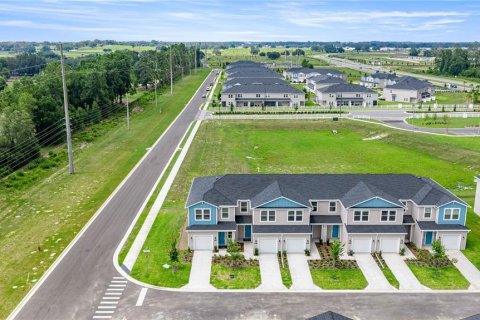 Townhouse in Ocala, Florida 3 bedrooms, 124.4 sq.m. № 2151631 - photo 24