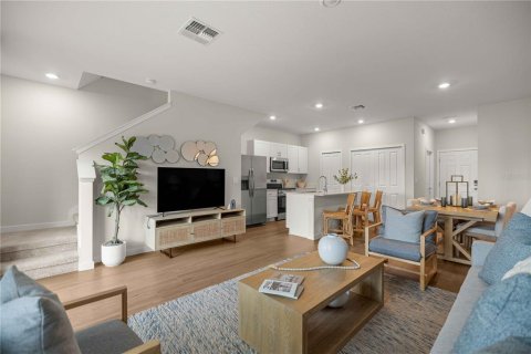 Townhouse in Ocala, Florida 3 bedrooms, 124.4 sq.m. № 2151631 - photo 18
