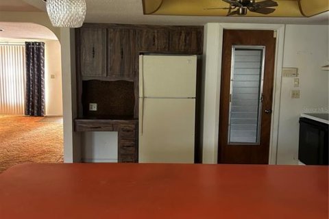 House in Hudson, Florida 2 bedrooms, 122.45 sq.m. № 1902606 - photo 7