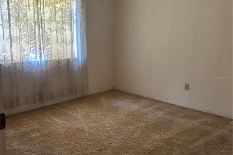 House in Hudson, Florida 2 bedrooms, 122.45 sq.m. № 1902606 - photo 10