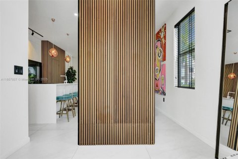 Townhouse in Fort Lauderdale, Florida 3 bedrooms, 176.51 sq.m. № 1886576 - photo 4