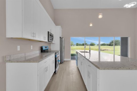 House in Sebring, Florida 4 bedrooms, 207.92 sq.m. № 1780360 - photo 6