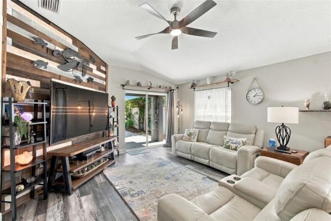 Villa ou maison à vendre à Ruskin, Floride: 3 chambres, 137.68 m2 № 2413886 - photo 24