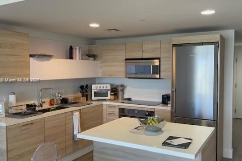 Condominio en venta en North Miami Beach, Florida, 1 dormitorio, 87.05 m2 № 1814488 - foto 8
